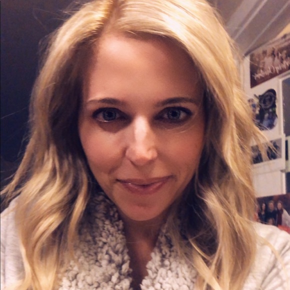 Meet the Posher Other - Meet your Posher, Kellie